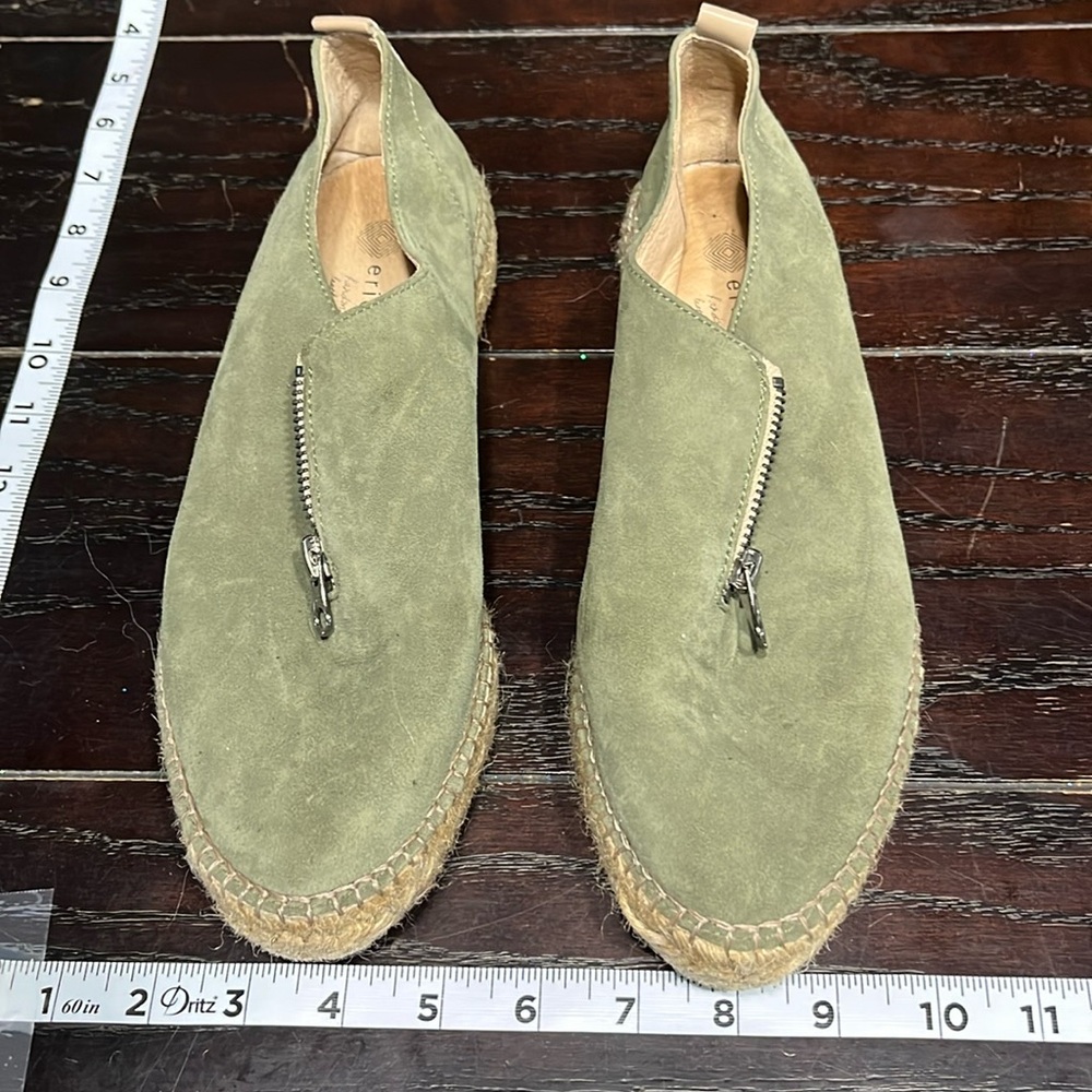 Super comfortable women’s shoes